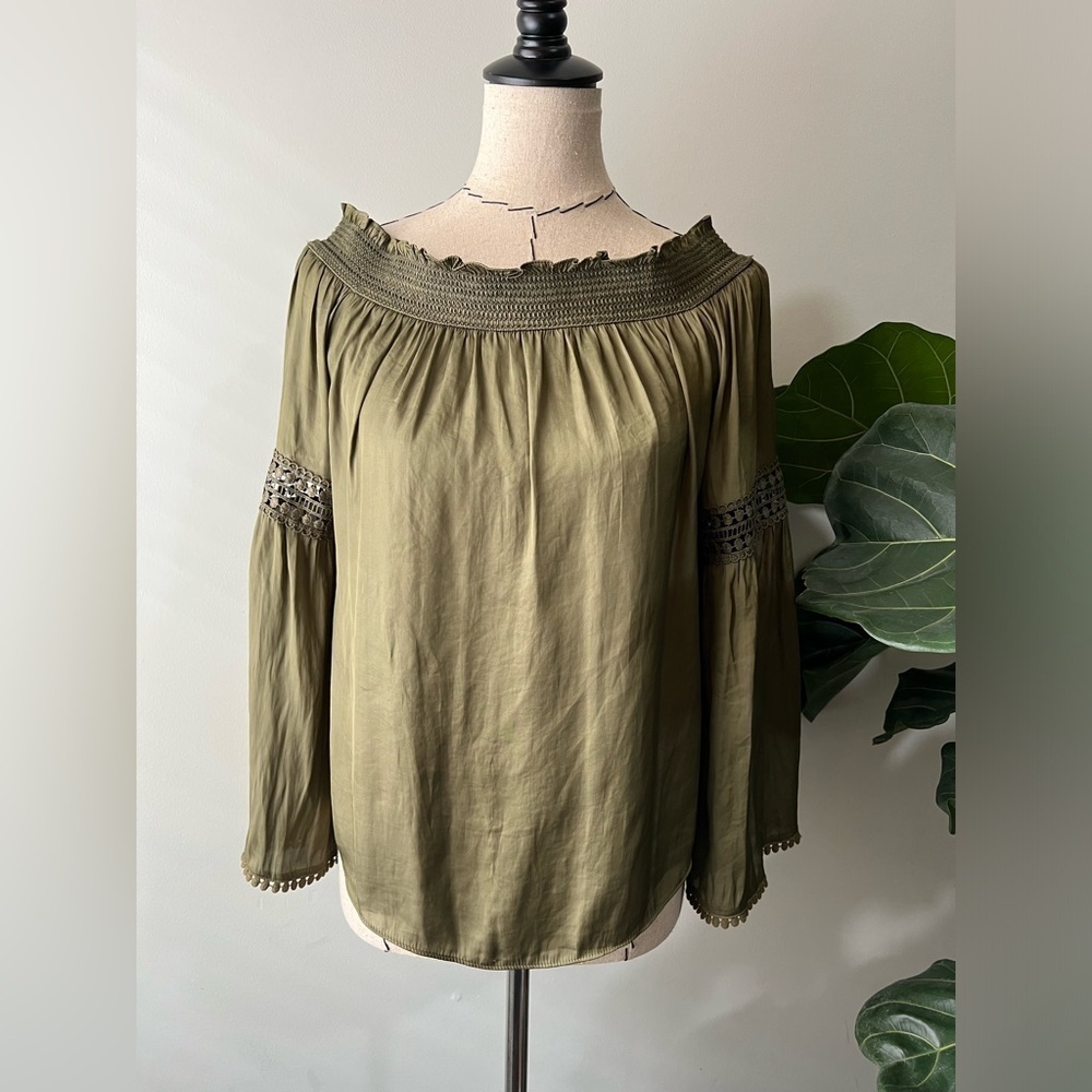 White House Black Market Size MP boho blouse olive